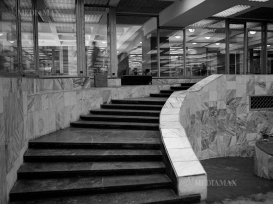 Подземный переход и станция метро «Еритасардакан»: живая история